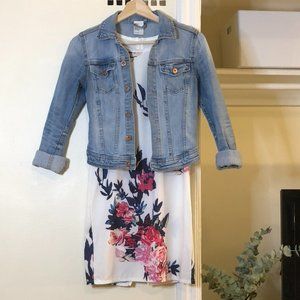 0P - Sleeveless White Floral Summer Dress